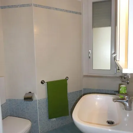 דירה With Pool Garden And Fireplace ביביונה