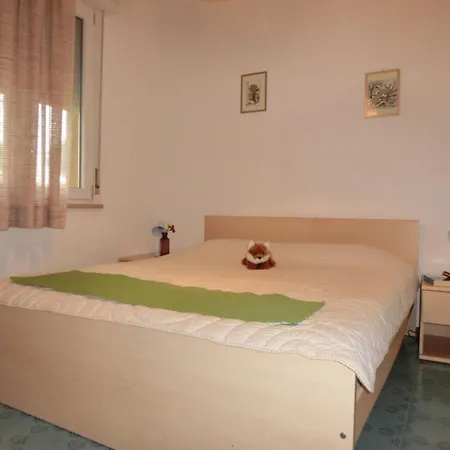 アパート With Pool Garden And Fireplace *