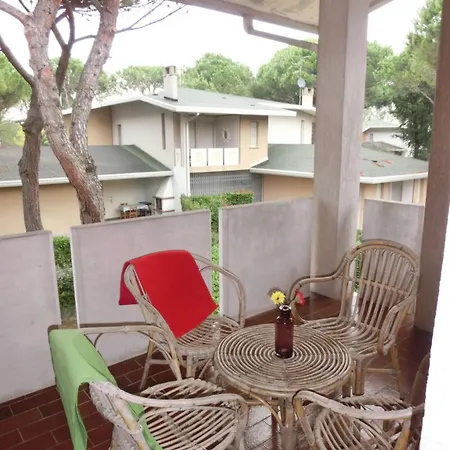 Apartment With Pool, Garden And Fireplace Bibione