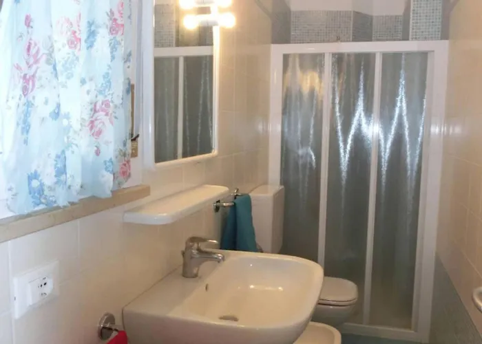 With Pool Garden And Fireplace Apartment